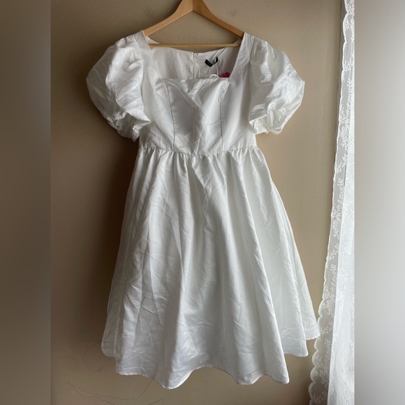 SHEIN Dresses & Skirts - New Shein Curve Women White Puff Sleeve Square Neck Mid Dress Size 1X